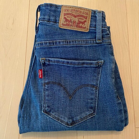 Levis Womens 721 High Rise waist Skinny Jeans Size 25 Blue Denim flattering sexy - Picture 4 of 11
